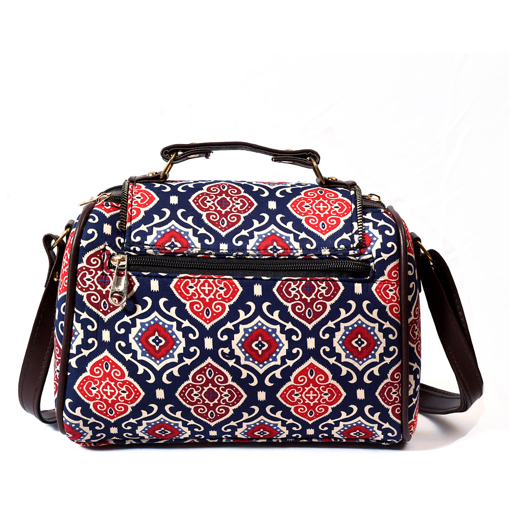 Avira crossbody