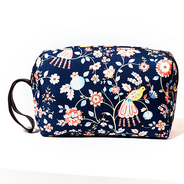 KISSKIT - FLORAL 3 IN 1 VANITY CASE